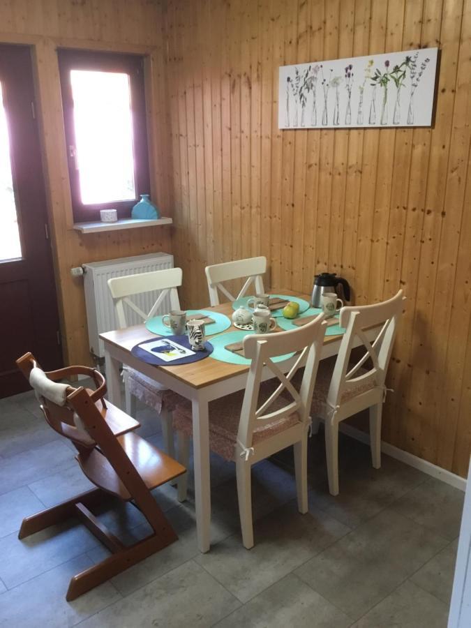 Kranich-Holzferienhaus 'Kleine Auszeit' Rehden Exteriör bild